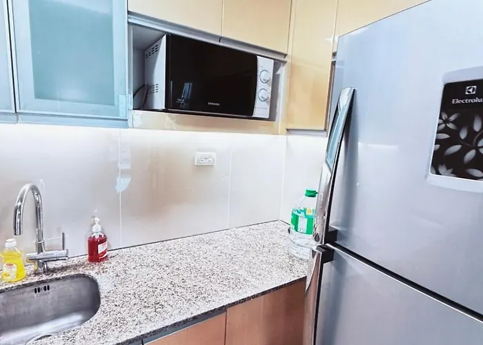 1 Bedroom In Mactan Newtown Near Airport - 17f Apartment