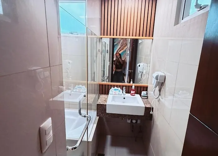 1 Bedroom In Mactan Newtown Near Airport - 17f Apartment *